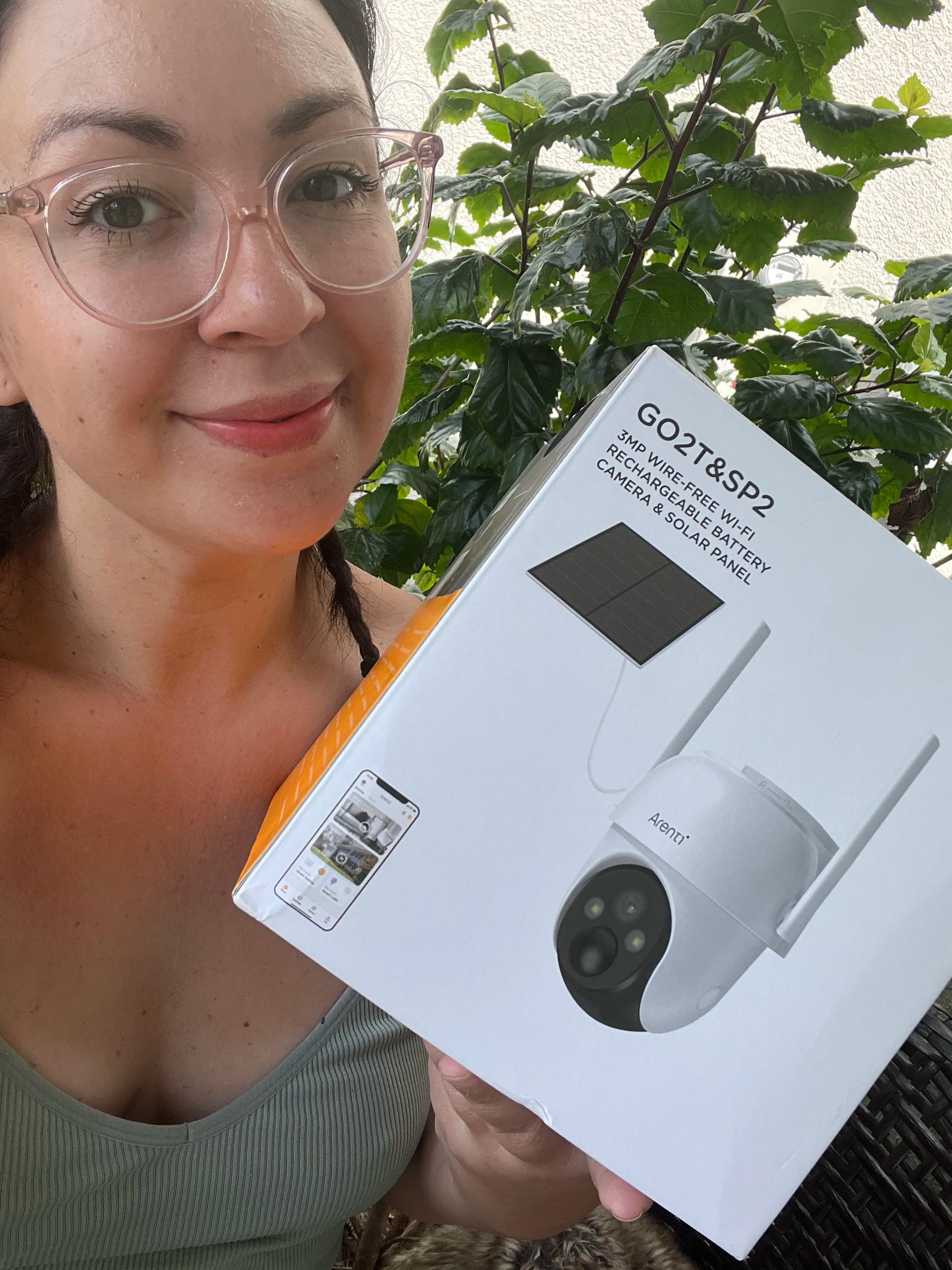 Green Technology: How Outdoor Cameras with Solar Panels Help Reduce Energy Consumption
